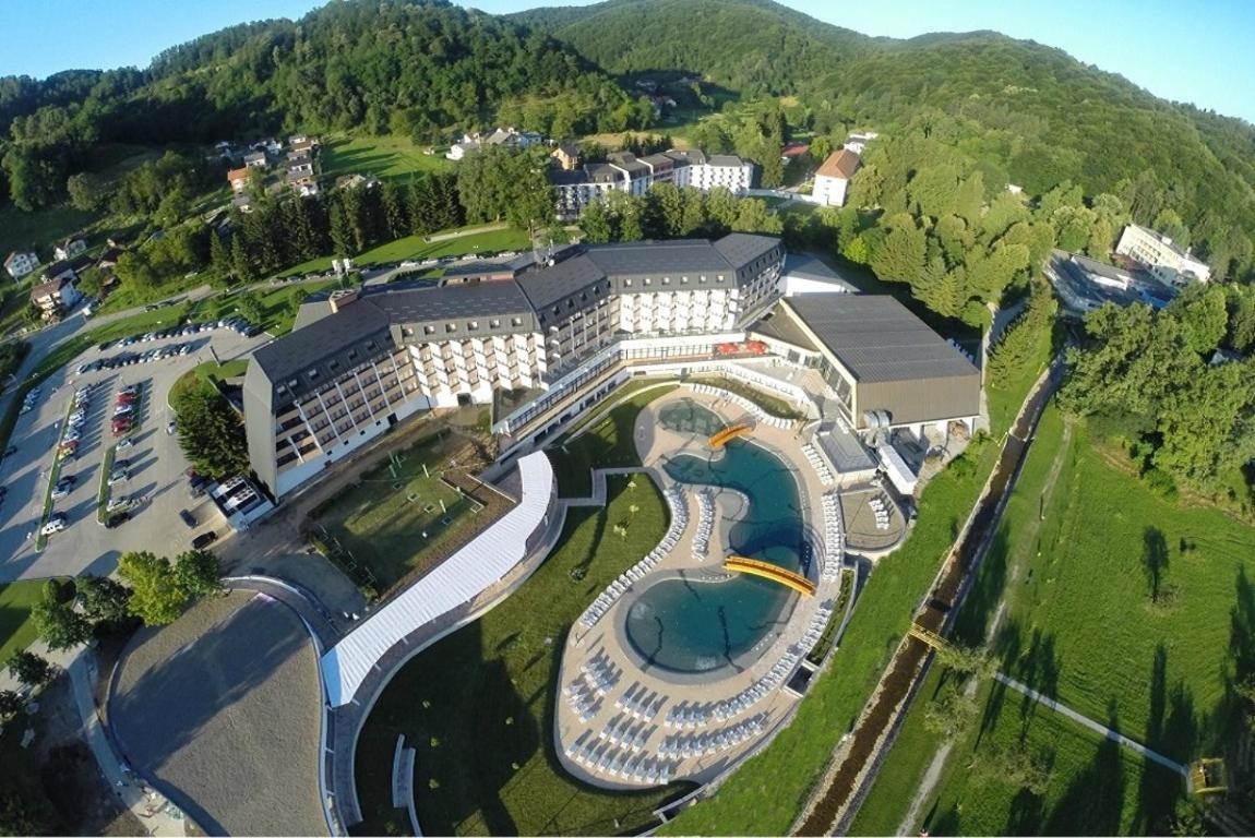 Apartmani Ramonda Teslić エクステリア 写真