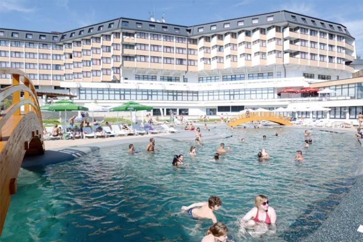 Apartmani Ramonda Teslić エクステリア 写真