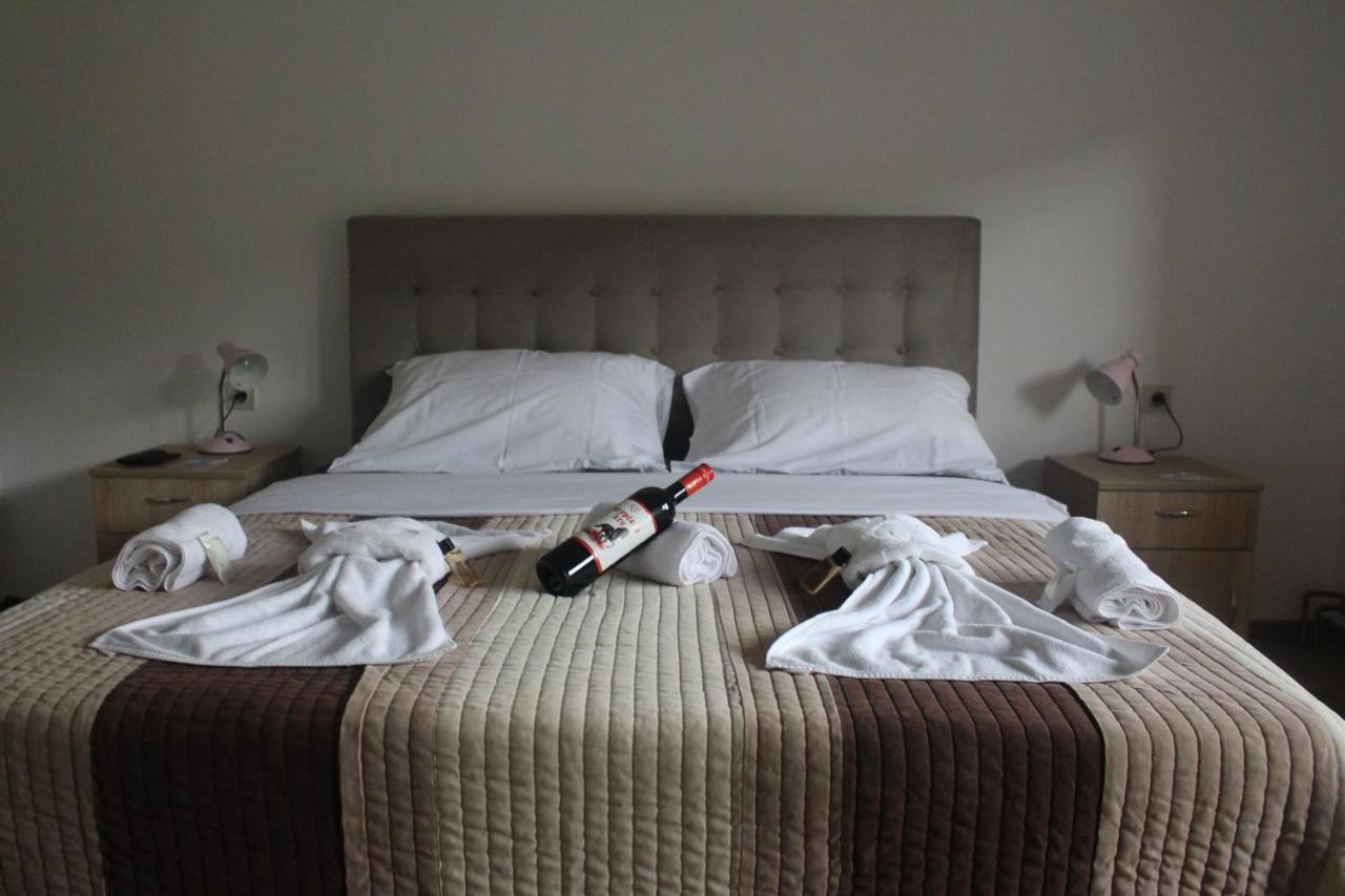 Apartmani Ramonda Teslić エクステリア 写真