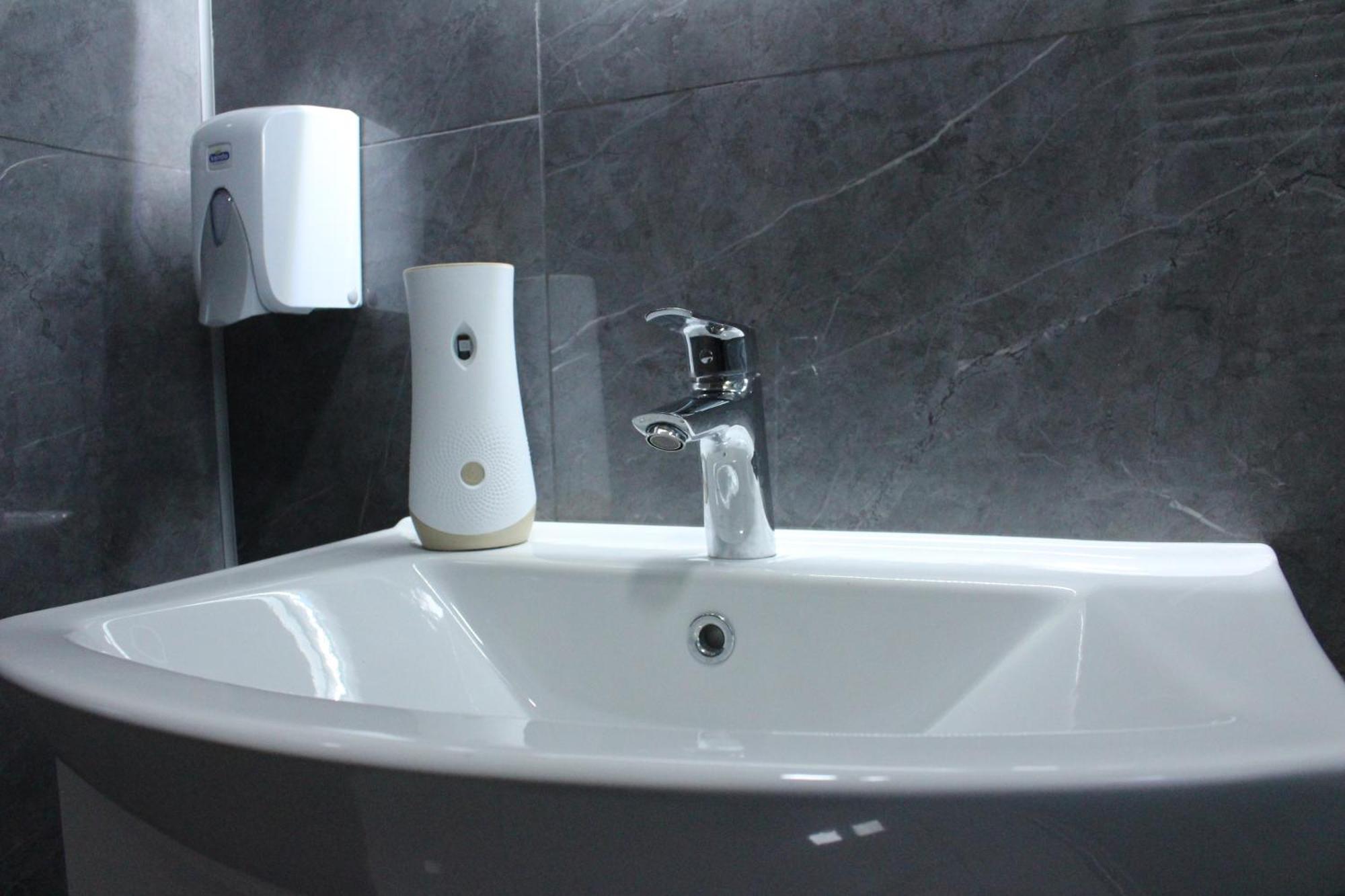 Apartmani Ramonda Teslić エクステリア 写真